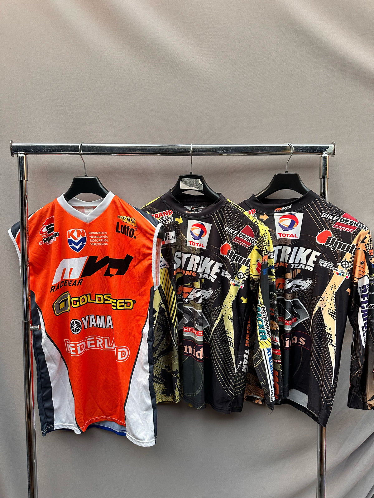 MVD Jerseys - Rev Up Your Style with Pre-Loved Racing Vibes! [L]