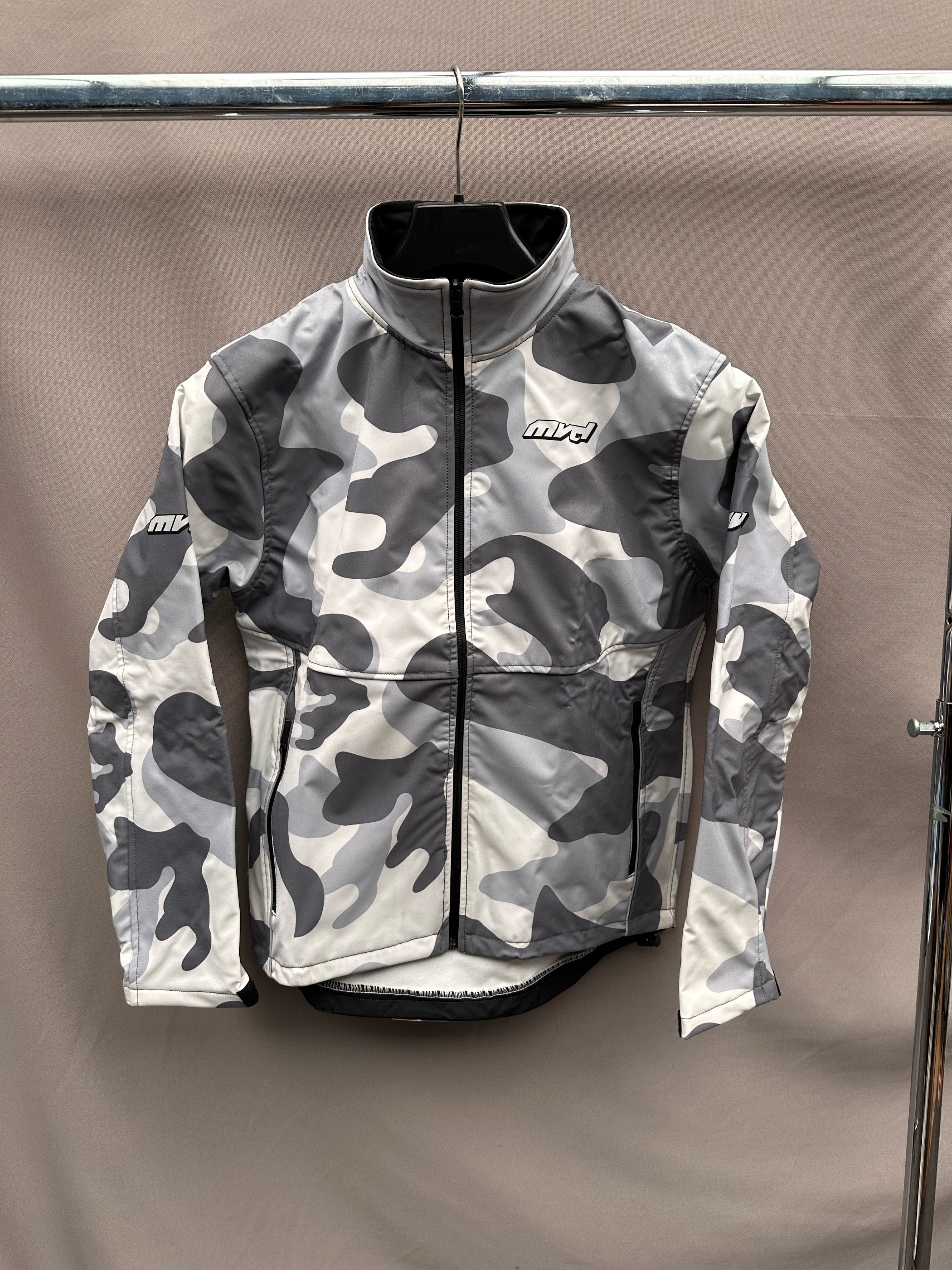 MVD Grey Camo Softshell Jacket [S]