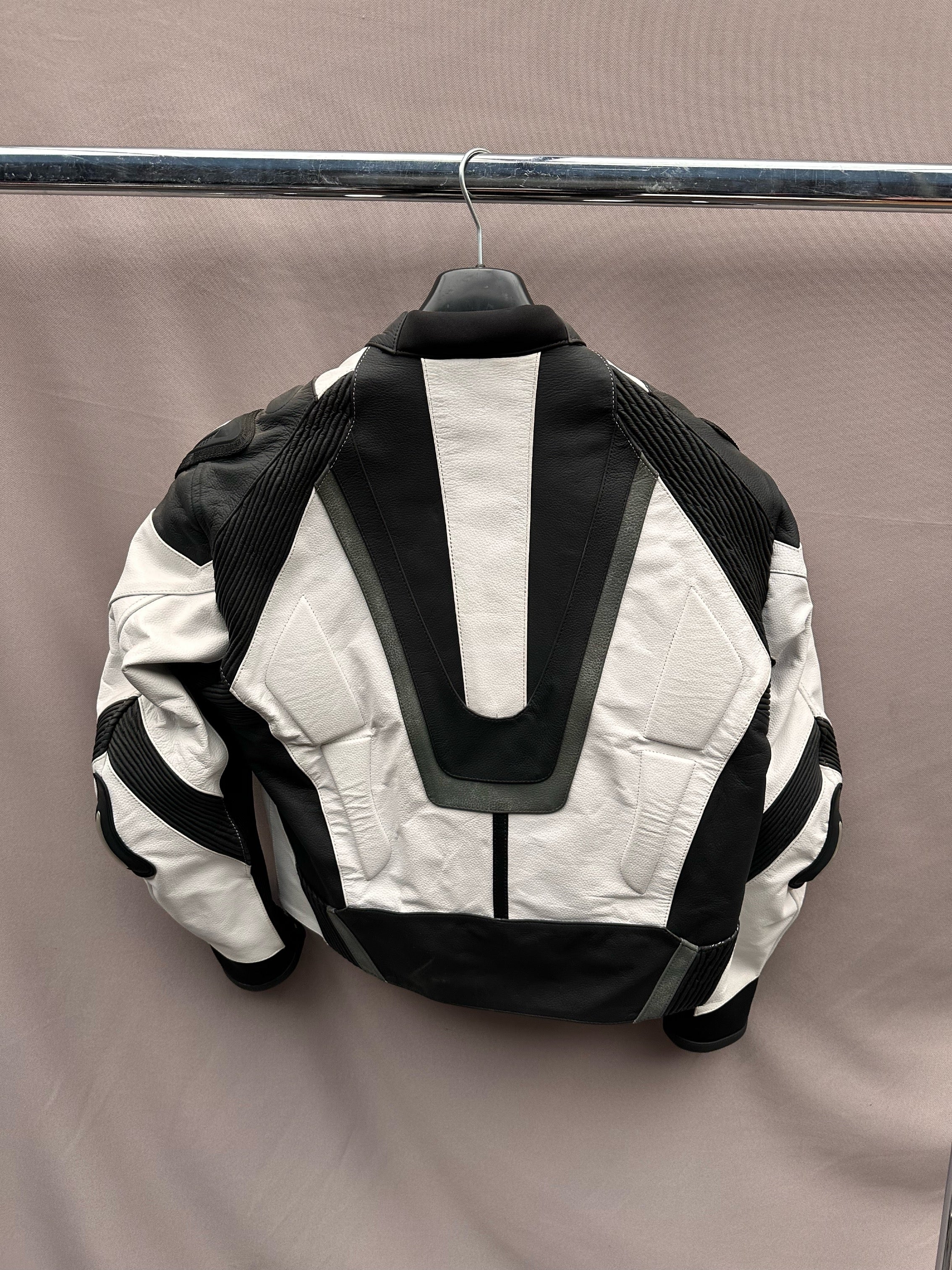 MVD White & Black Supermoto Jacket [L]