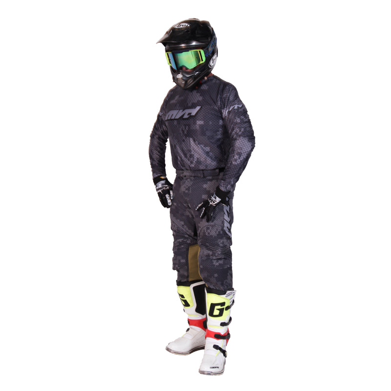 BLACK SHADOW PANT